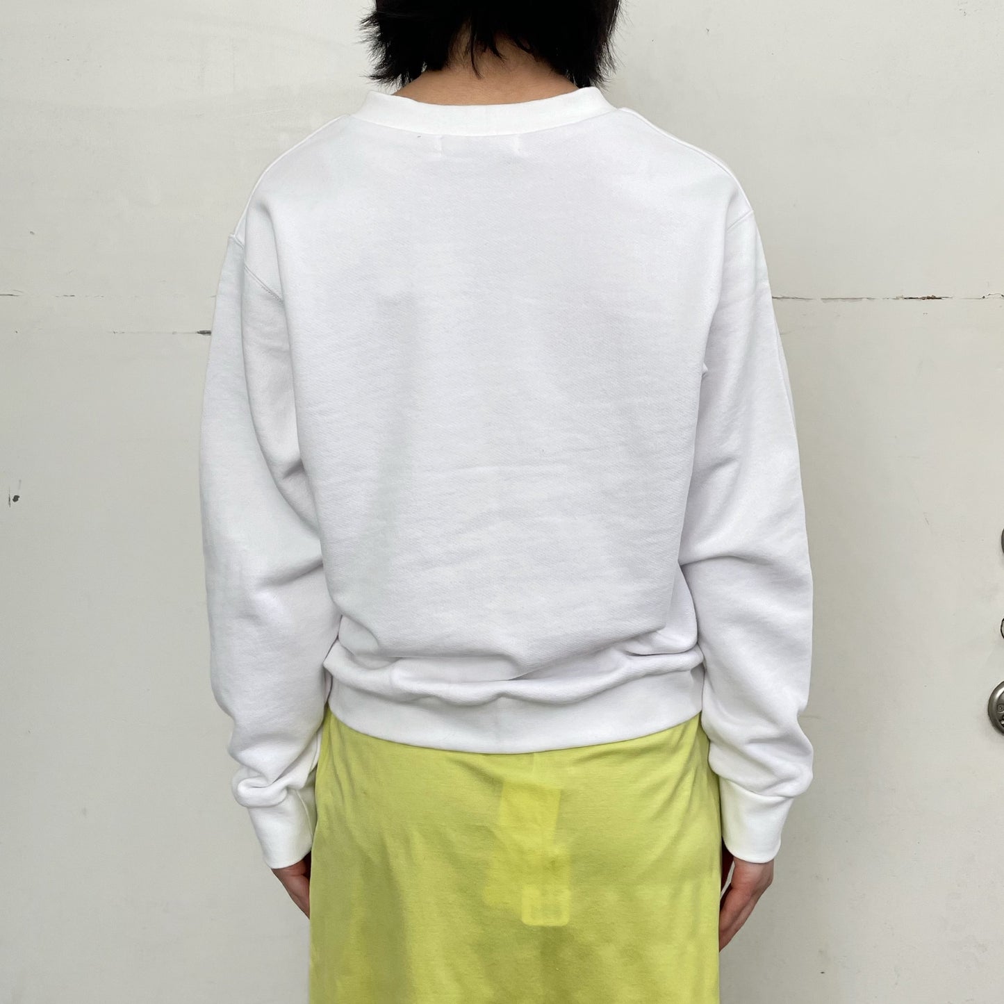 coin and ring print v neck sweat / white / プリントスウェット