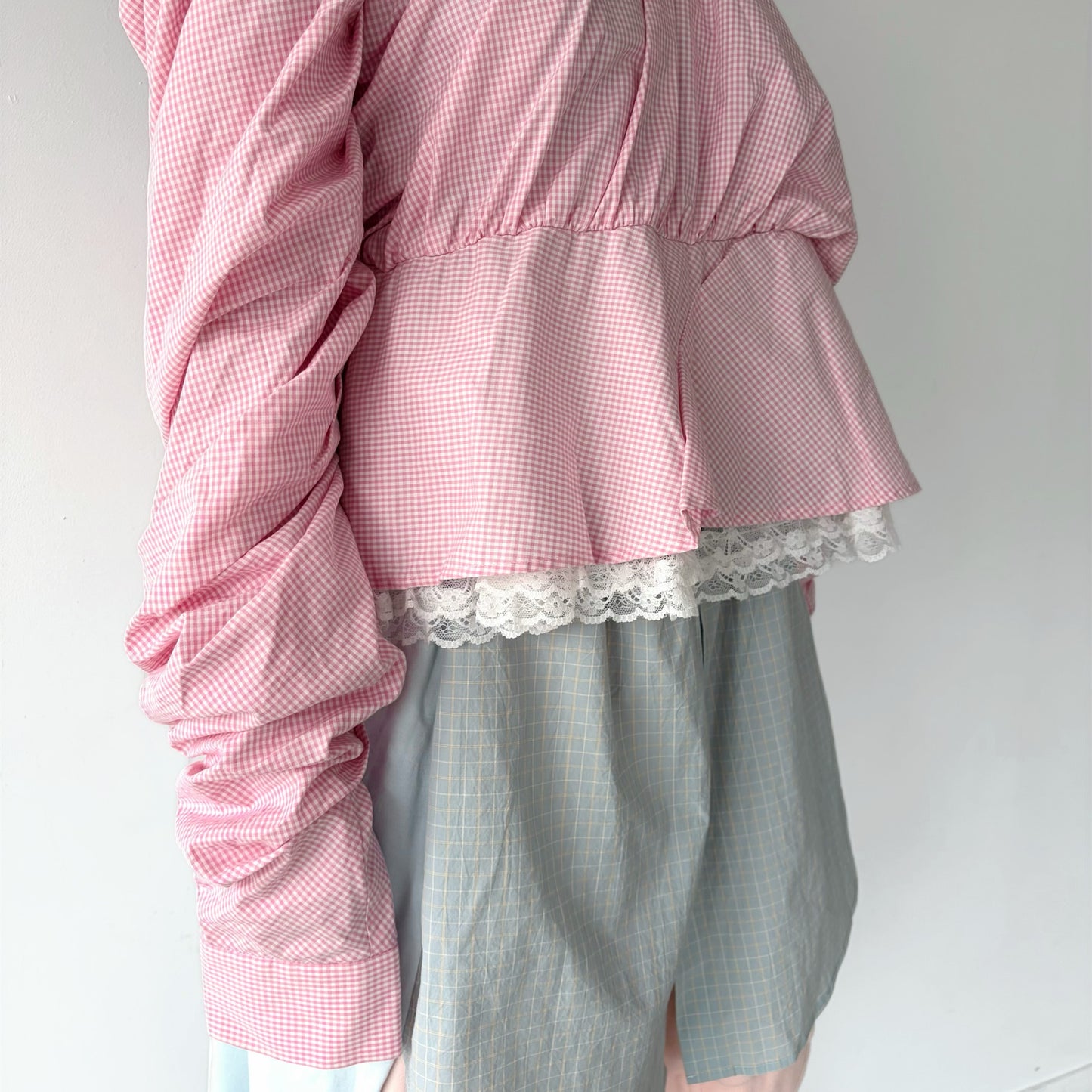 CHILDISH SHIRT / PINK / チェックブラウス