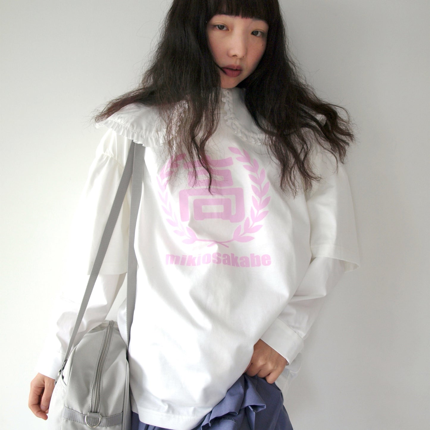 HIGH SCHOOL T-SHIRT / WHITE / グラフィックプリントTシャツ