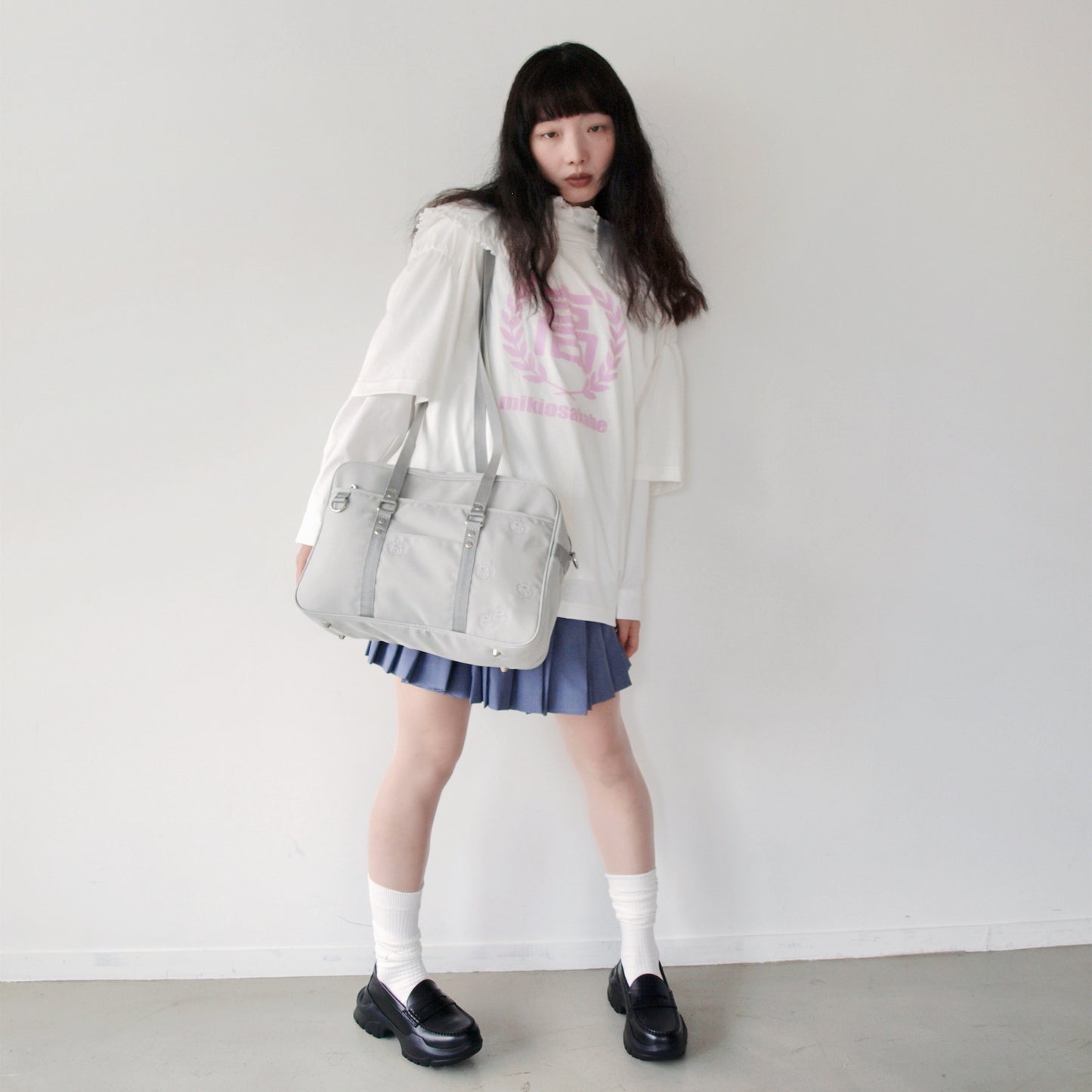 HIGH SCHOOL T-SHIRT / WHITE / グラフィックプリントTシャツ