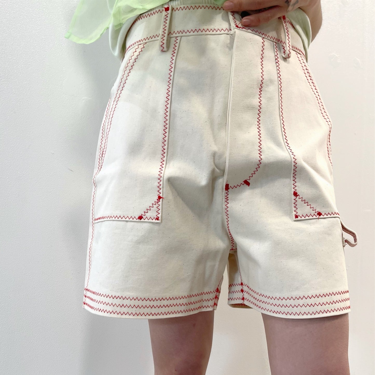zig zag stitch short pants / off white × red / ステッチショートパンツ /