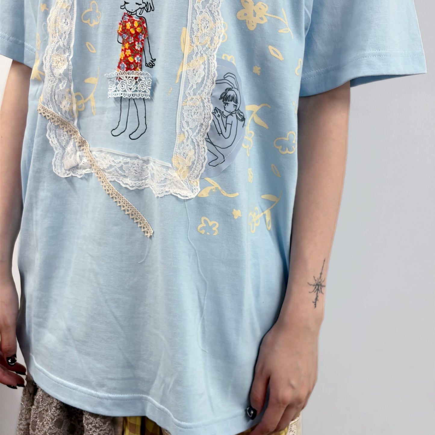 Megumi Okubo doll tshirts / C / 大久保惠コラボレーションTシャツ