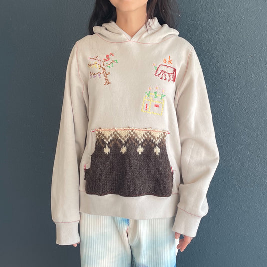 embroidery hoodie / off-white / 刺繍フーディー