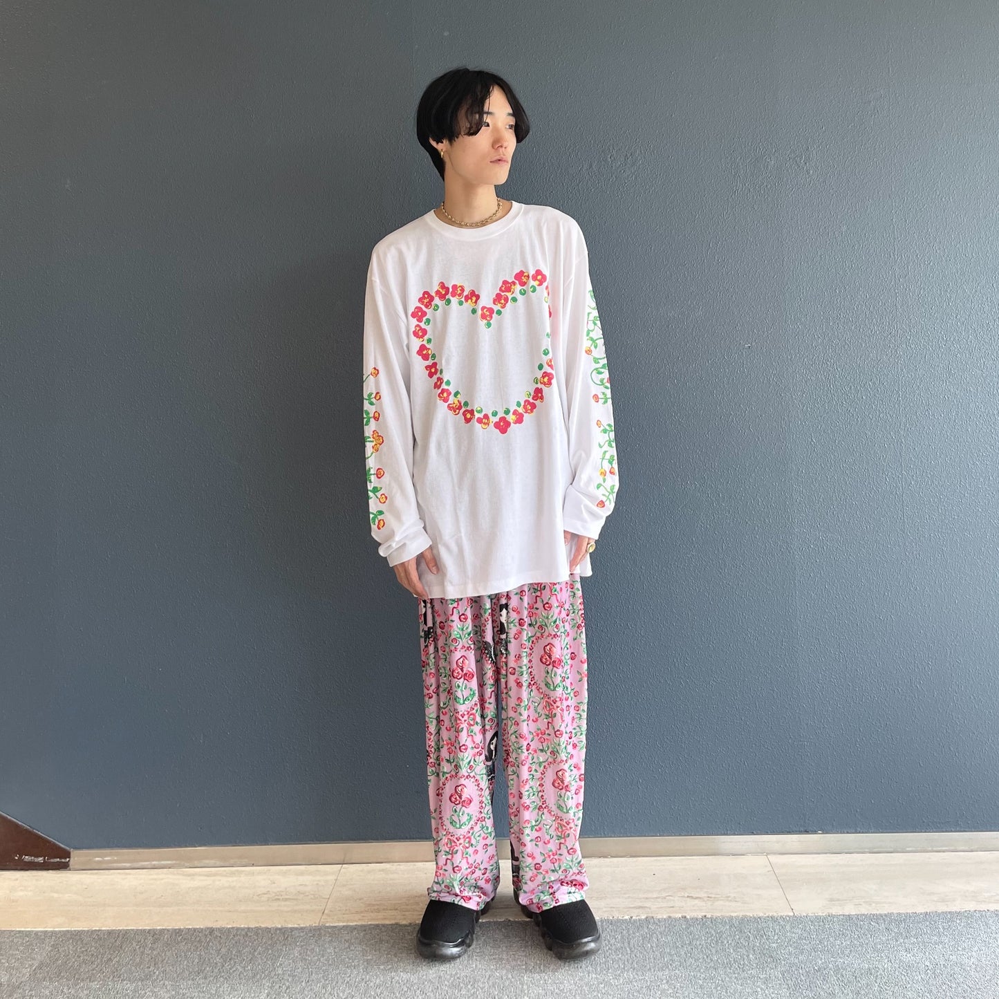 ROSE LONG SLEEVE T-SHIRT / WHITE / プリントロングスリーブTシャツ