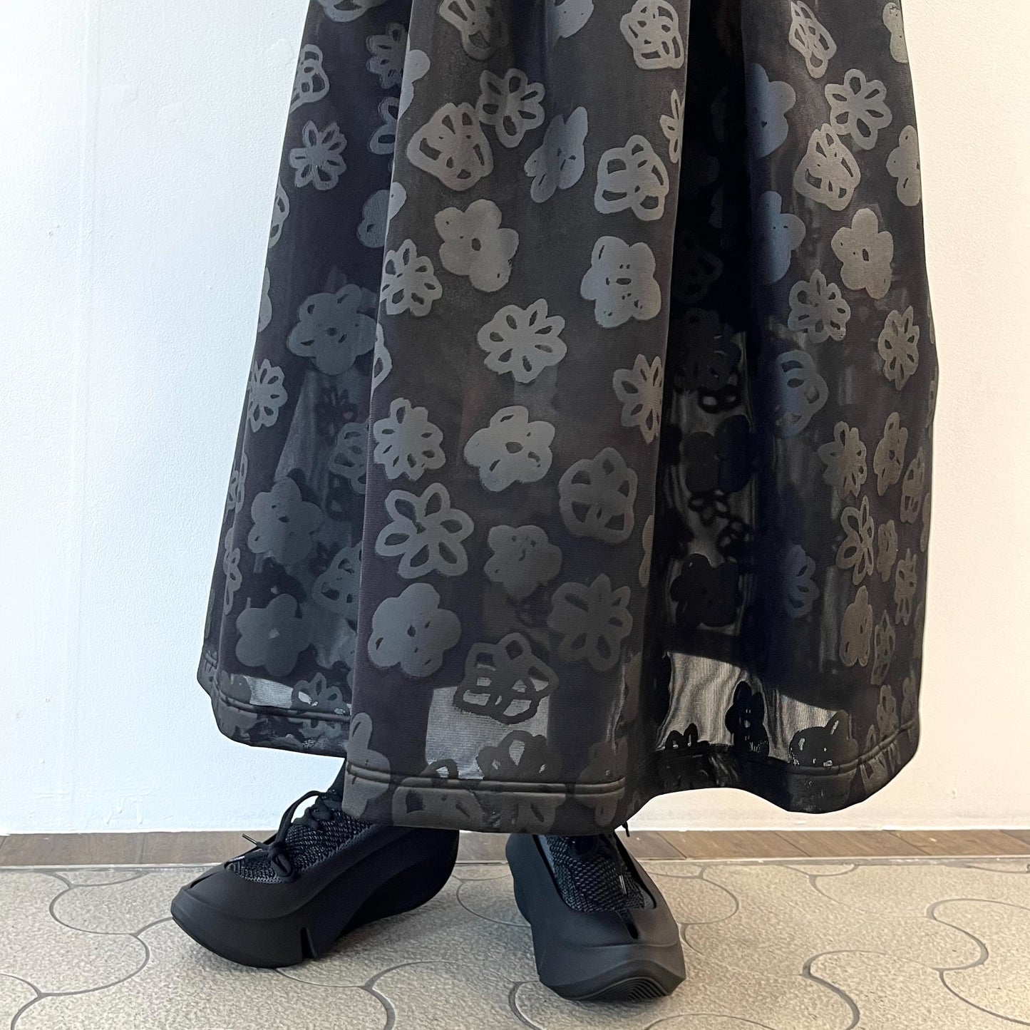 See-through flower skirt / Black / シースルーフラワースカート