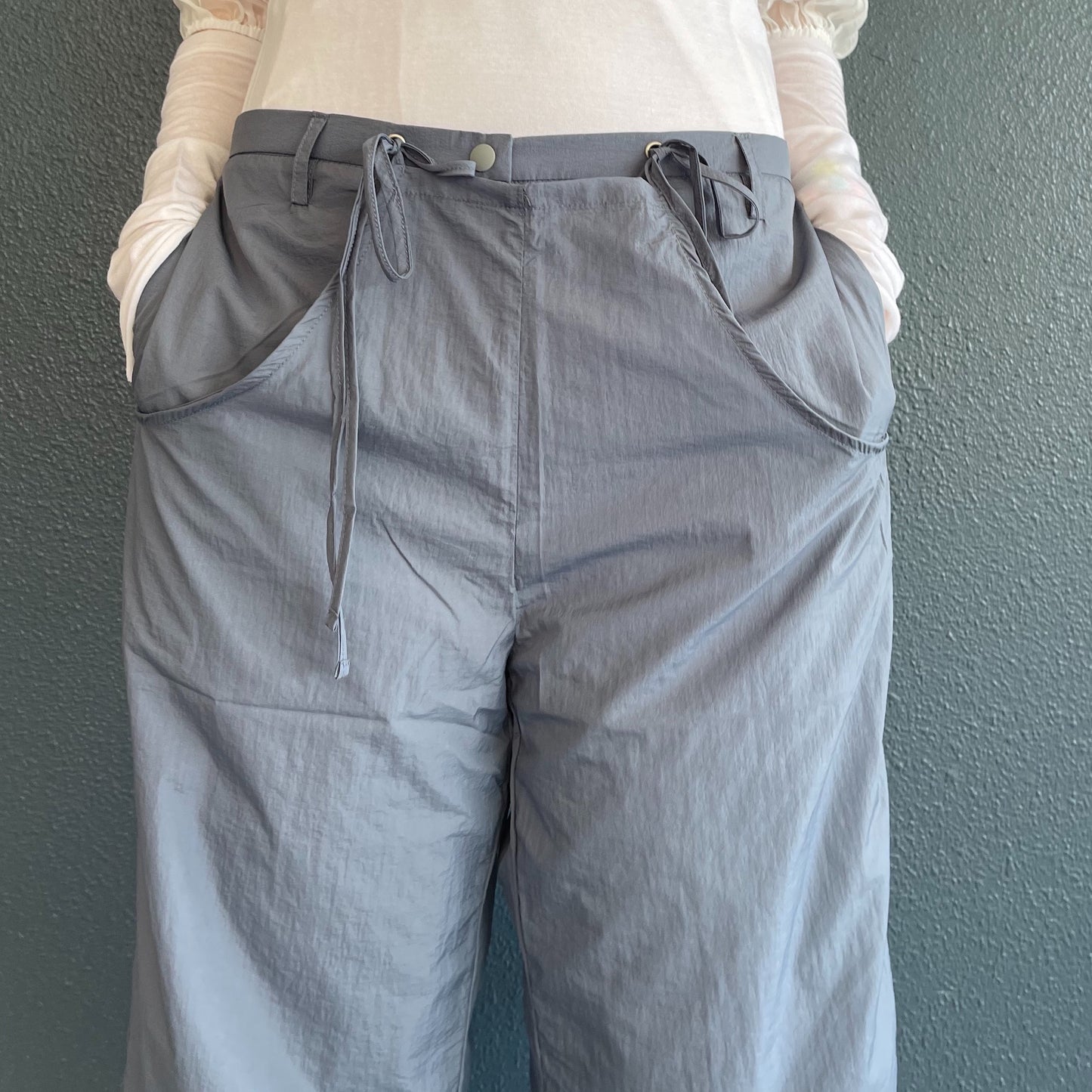 nylon flip layered pants / blue grey / ナイロンフリップレイヤードパンツ