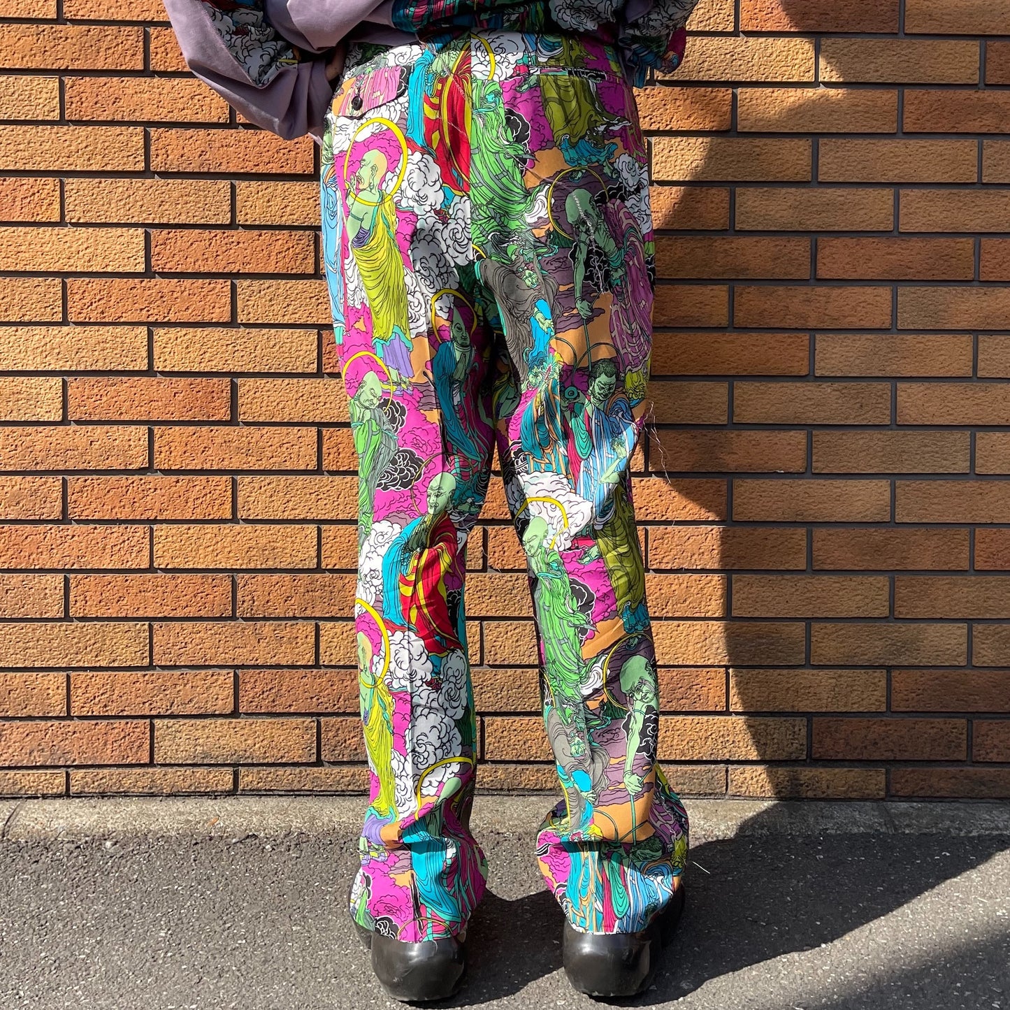 INVERTED TUCK TROUSERS / BUDDHA / プリントタックトラウザー