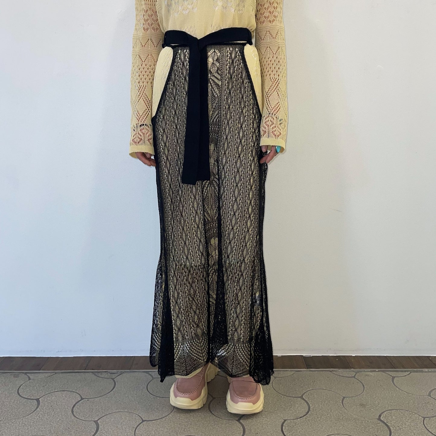 nunny apron skirt / black / ニットエプロンスカート