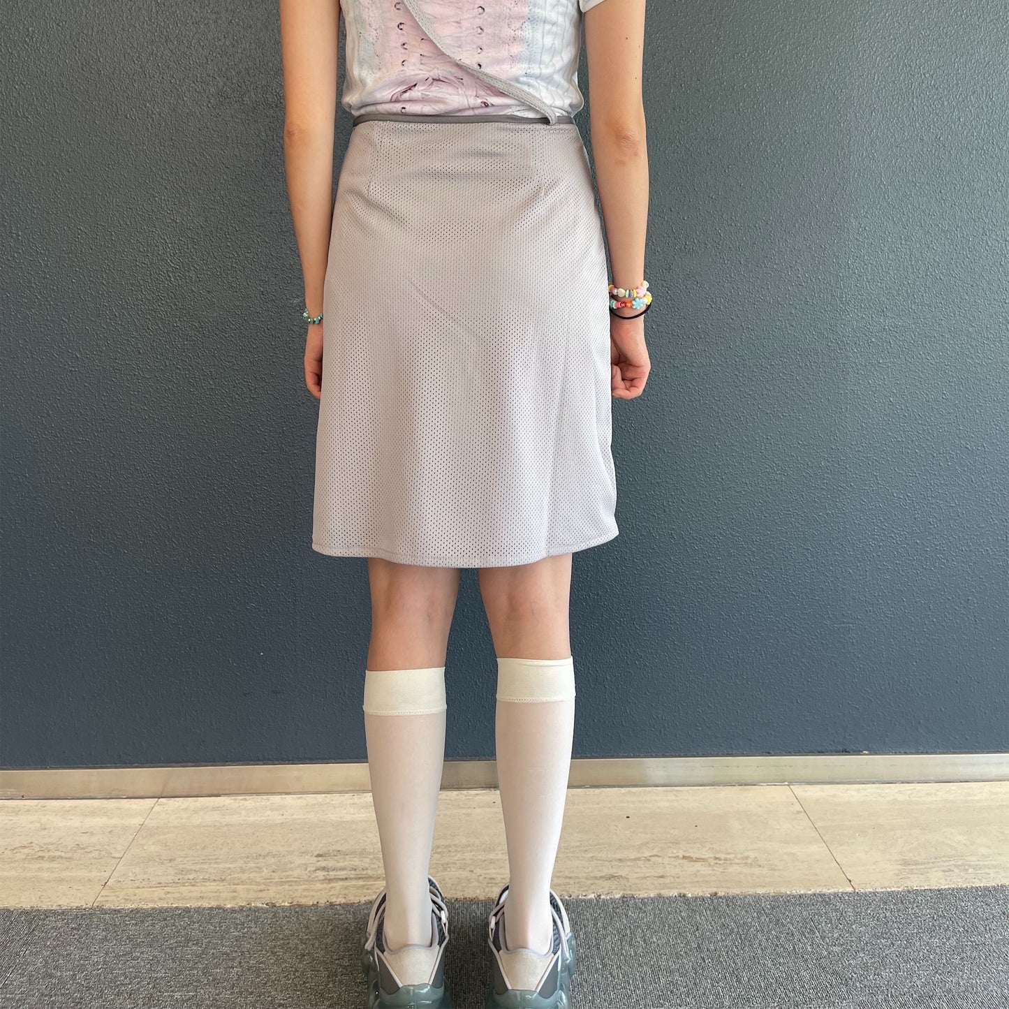 mesh pocket midi skirt / grey / メッシュポケットミディスカート