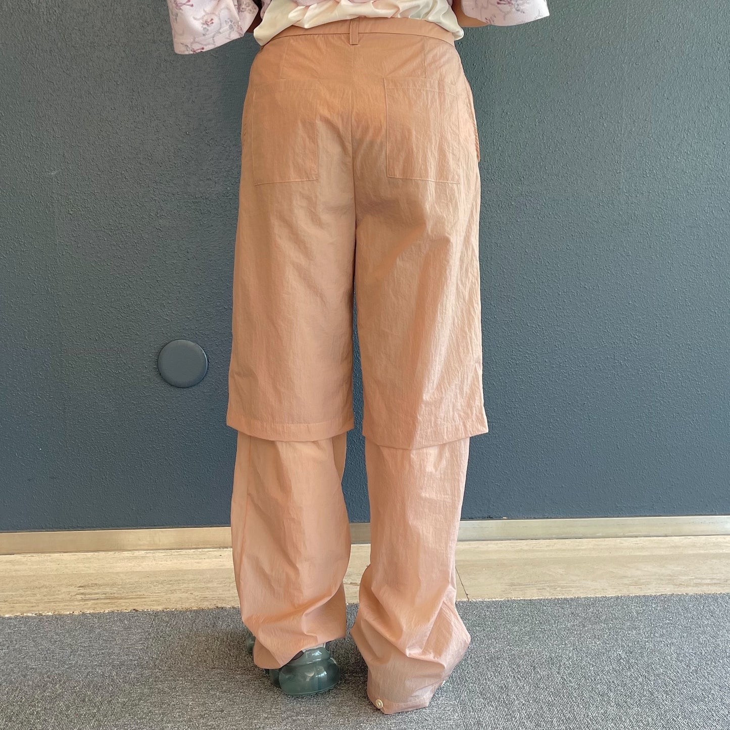 nylon flip layered pants / pink beige / ナイロンフリップレイヤード