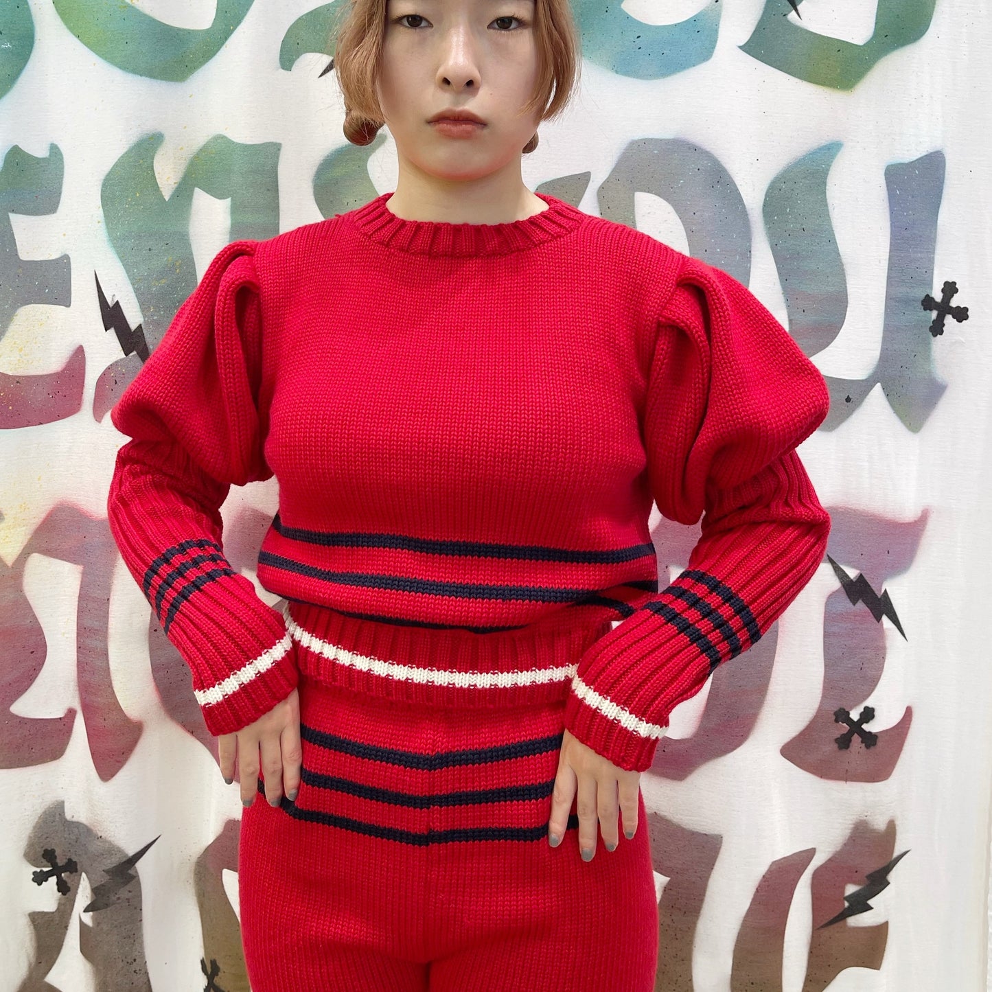 Cheerleader knit tops / RED / パフスリーブニットトップス | シープ ...