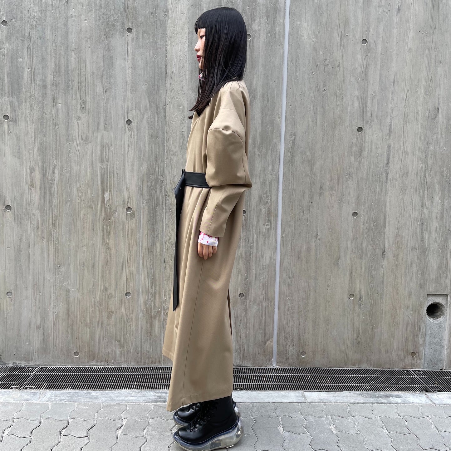 AKIKOAOKI / neuter coat / beige / トレンチ