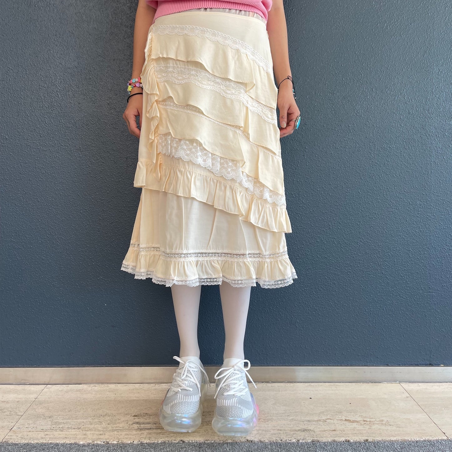 Bella Lace Skirt / Butter Cream / ローウエストレーススカート
