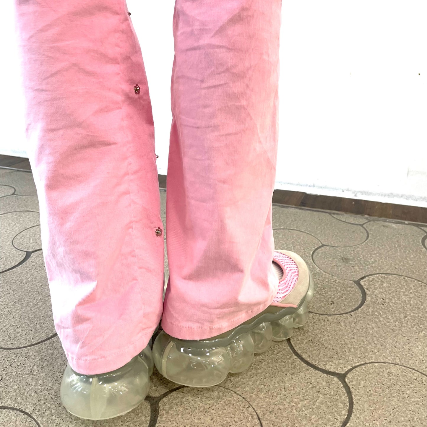 Rivet bell bottom pants / Pink / リベットベルボトムパンツ